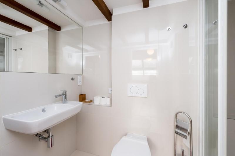 The Republic Apartments Praha Bagian luar foto