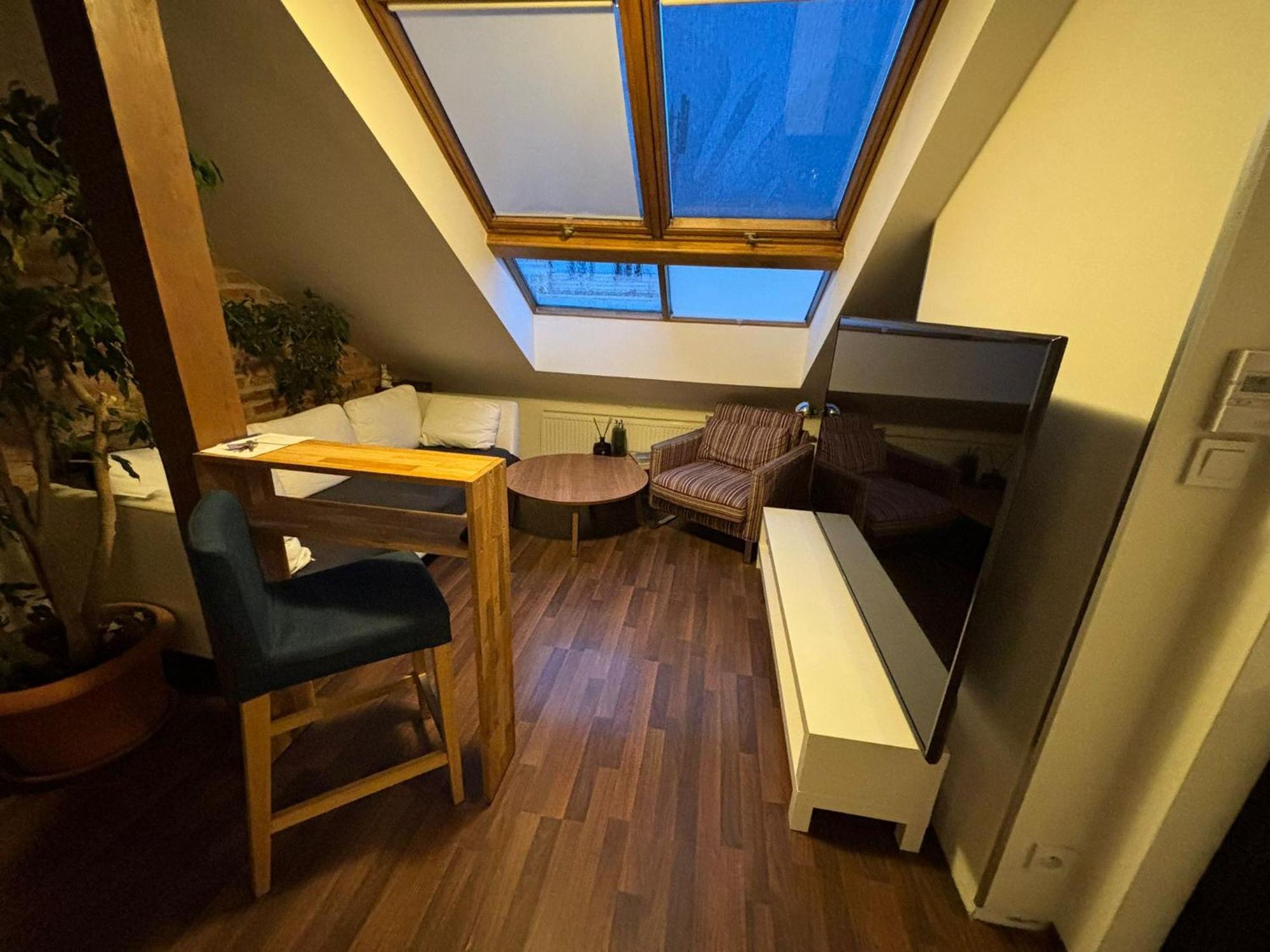 The Republic Apartments Praha Bagian luar foto