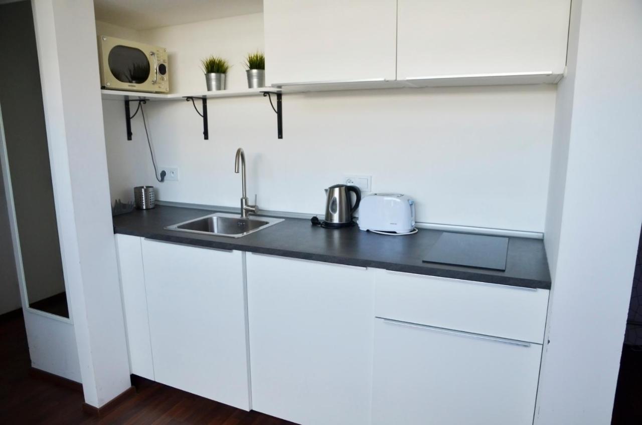 The Republic Apartments Praha Bagian luar foto