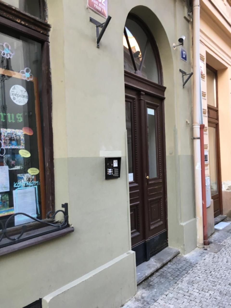 The Republic Apartments Praha Bagian luar foto
